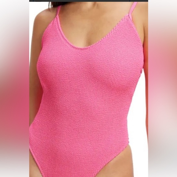 Good American Other - Good American Always Fits One-Piece Swimsuit.